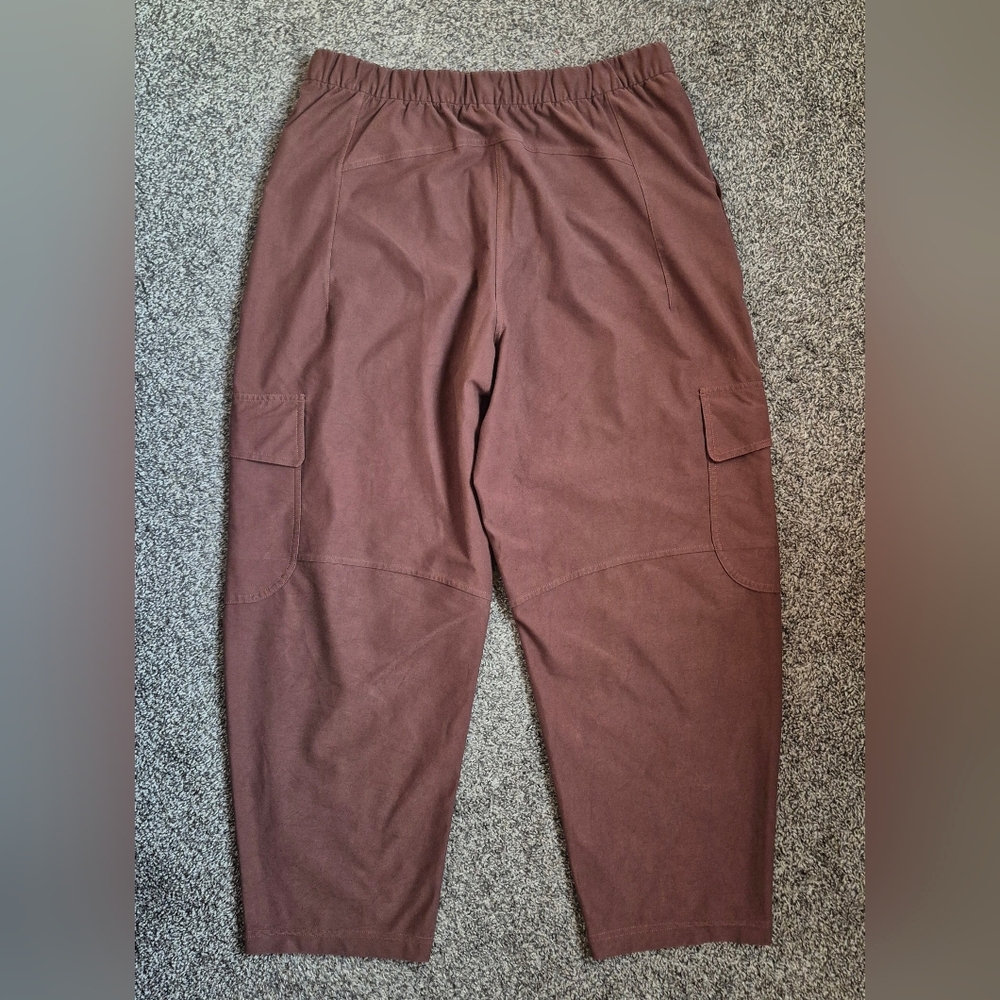 Lululemon Light Utilitech Cargo Pocket High-Rise PantJava - Picture 6 of 8